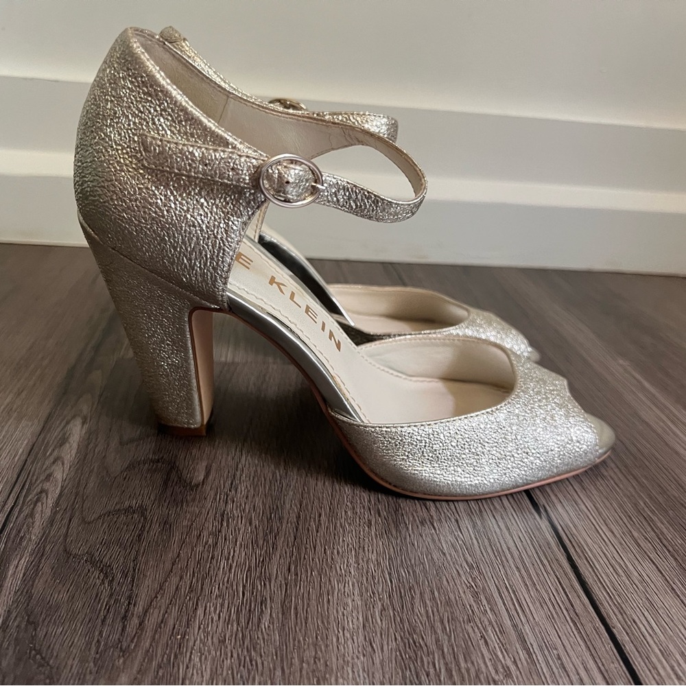 Anne Klein Champagne Open toe heel